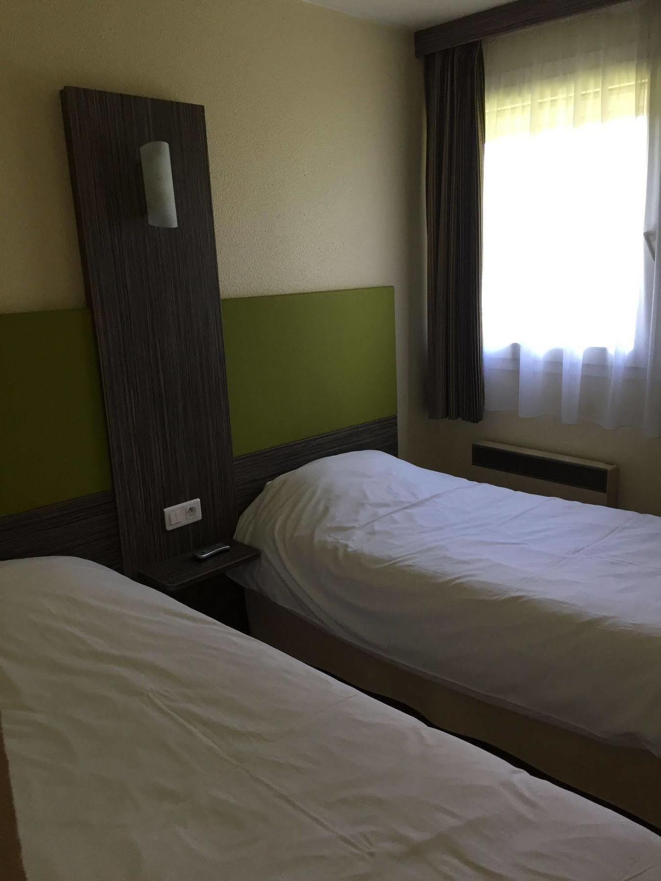 Greet Chartres Est Hotel Kültér fotó